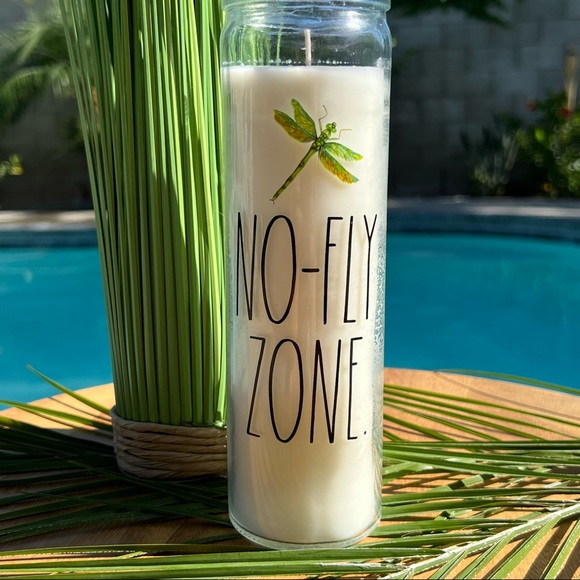 ❌SOLD❌ Rae Dunn NWT NO-FLY ZONE. Dragonfly Citronella Marigold 13oz Candle - Picture 9 of 10